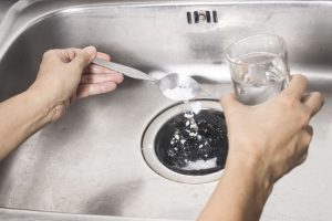 Tips merawat kitchen sink supaya tetap bersih