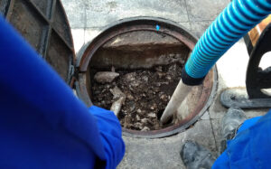 Solusi atasi septic tank wc mampet dengan tuntas