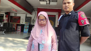 Masriah pelempar kotoran manusia ke tetangga di sidoarjo